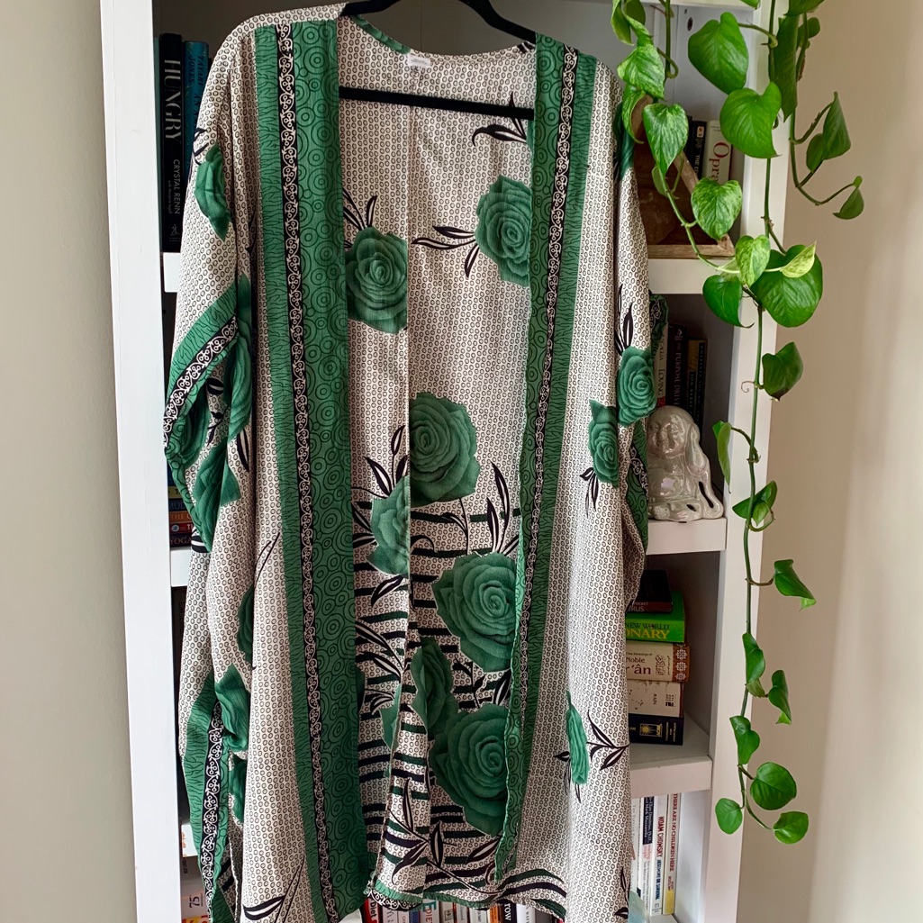 Rare Vintage | 100% Silk | Kimono Style Robe